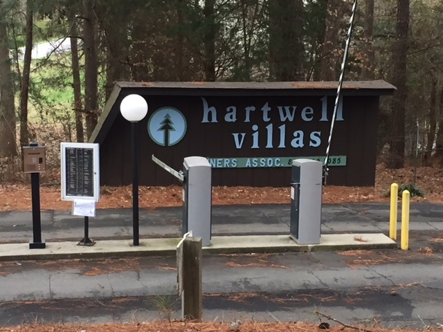11B Hartwell Villas