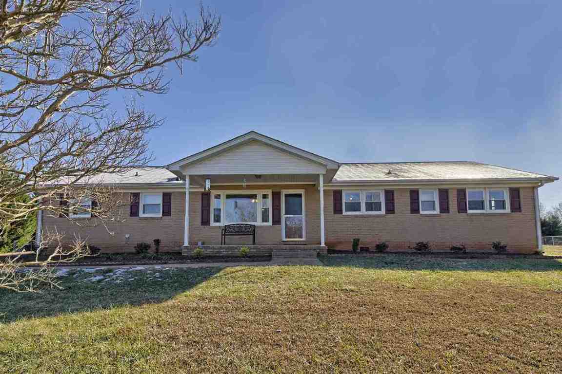 102 Magnolia Avenue