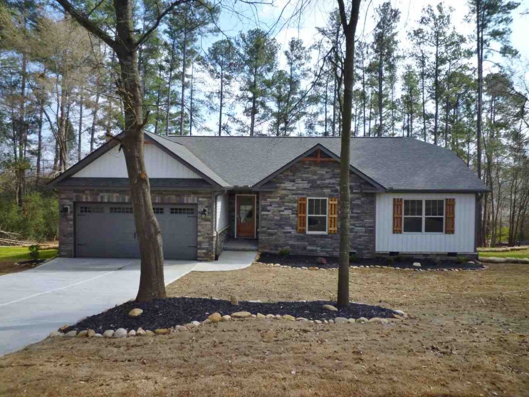 108 Geneva Circle
