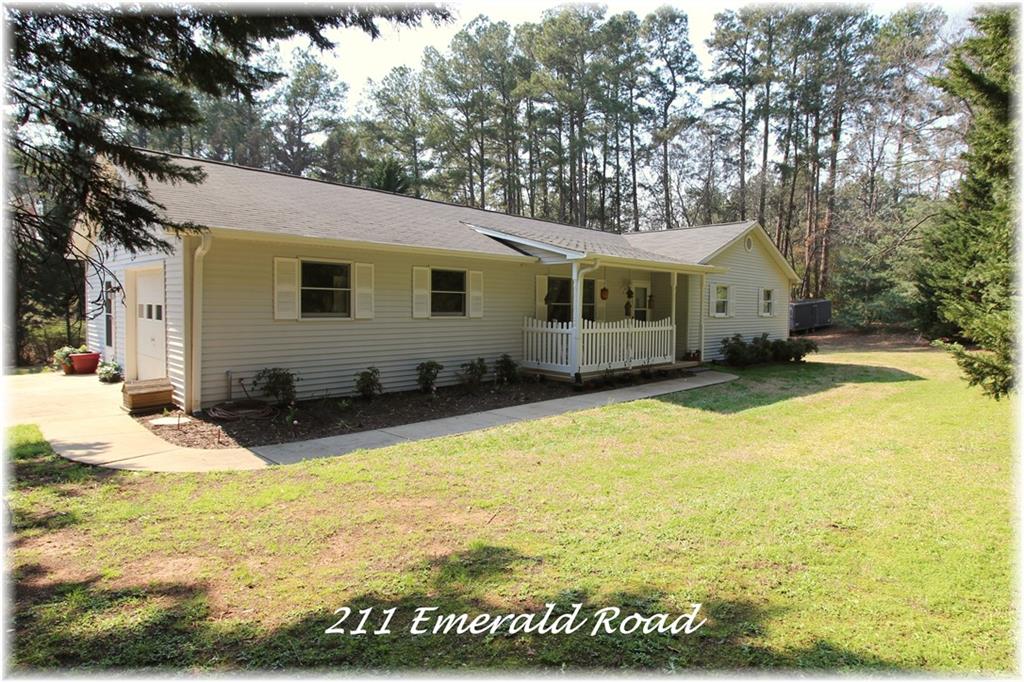 211 Emerald Road