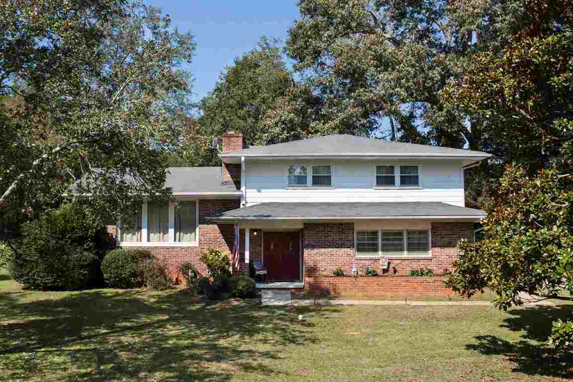 131 Leslie Lane