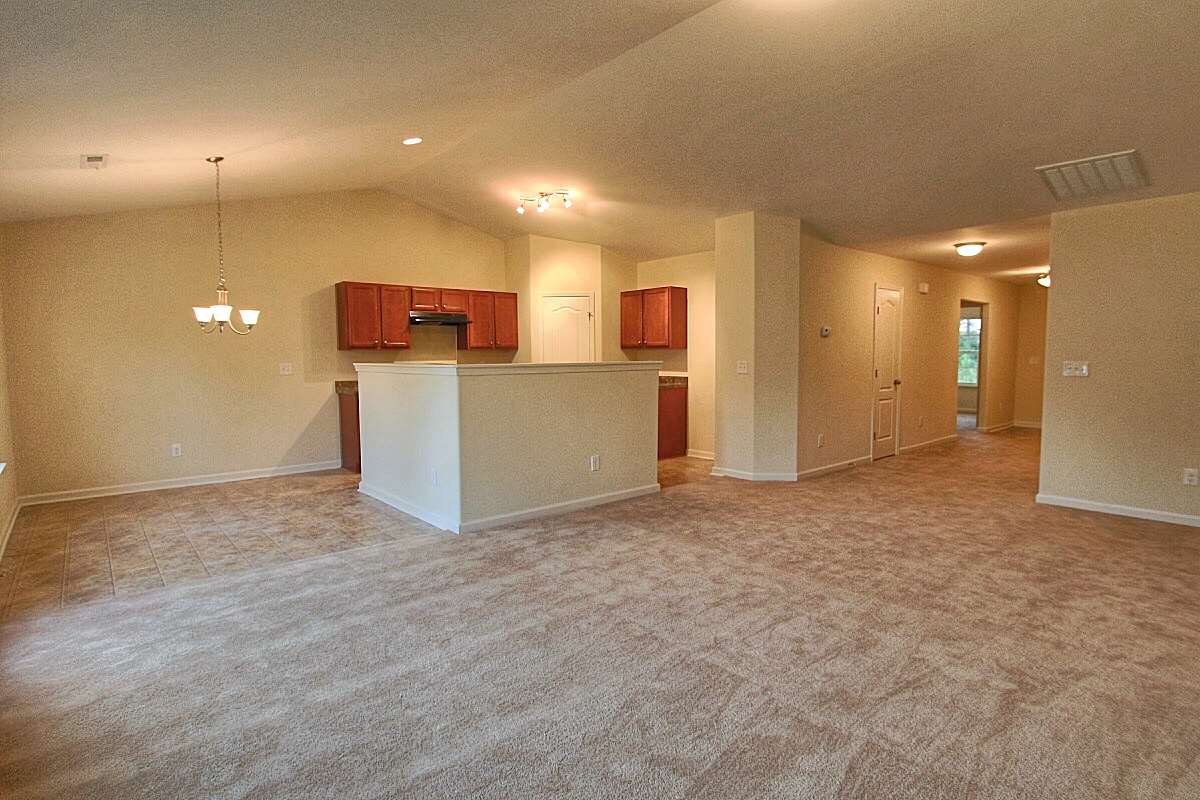 172 Yellow Pine Drive