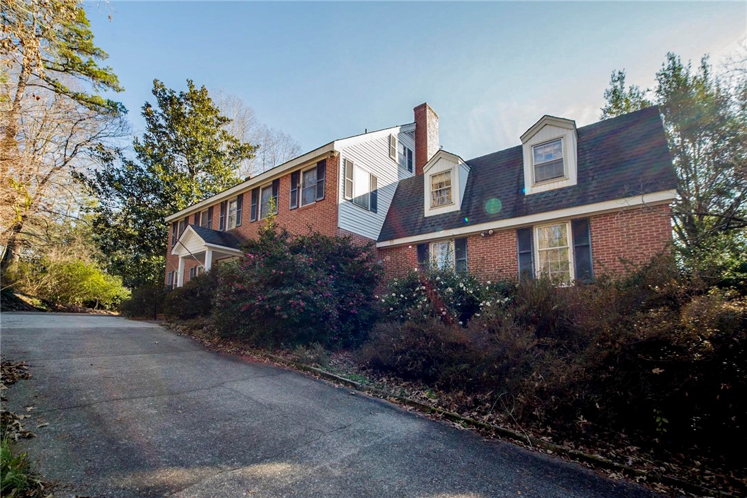 620 Seminole Point Road