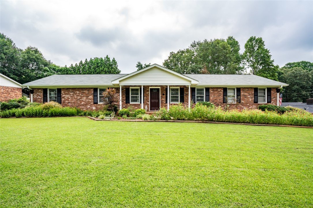 311 Longview Terrace