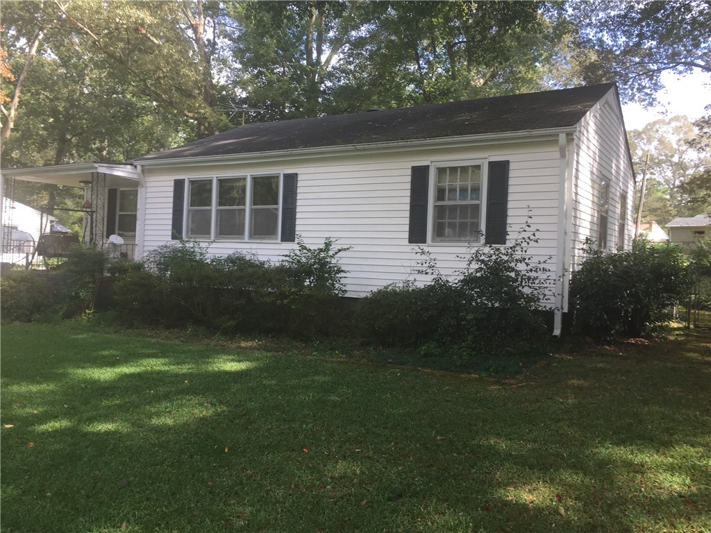 916 Chester Circle