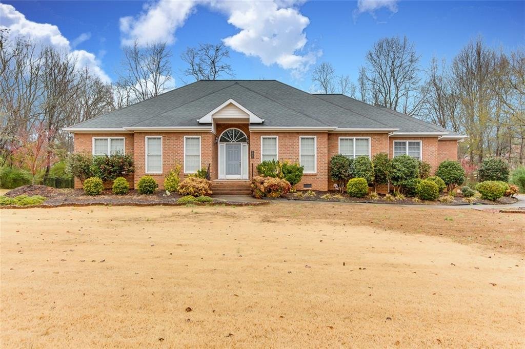 117 Winding Creek Road
