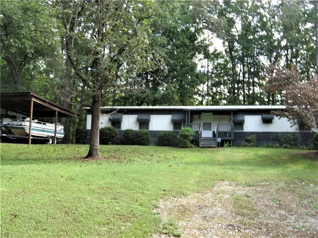 271 Flynns Point Road