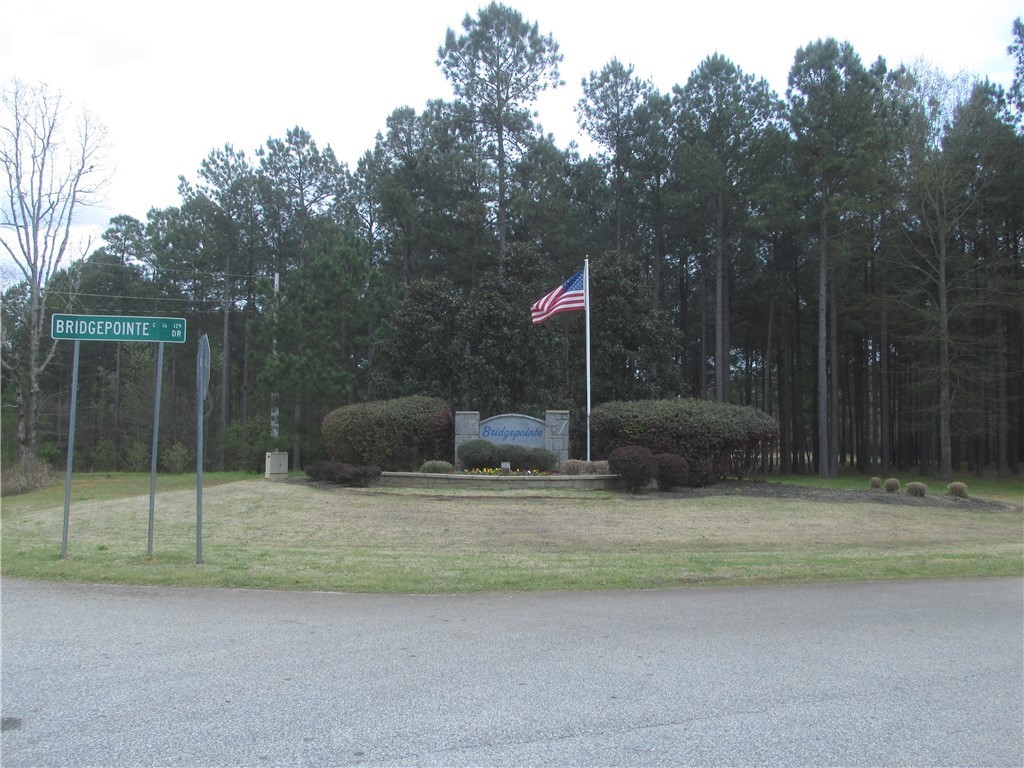 123 Waterside Drive