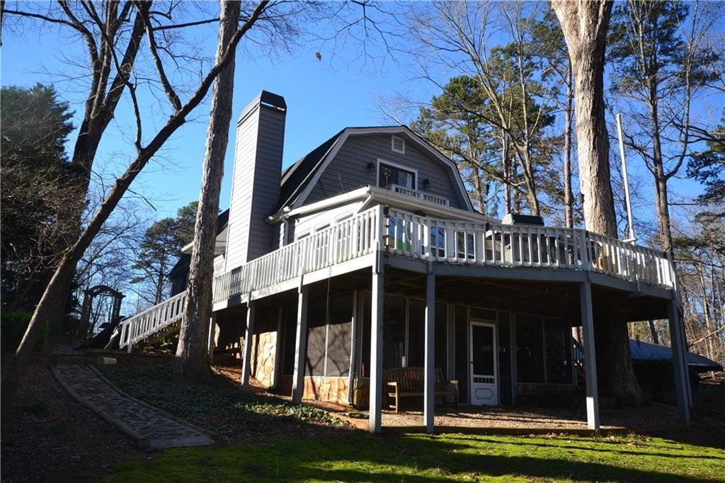 550 Arrowhead Drive