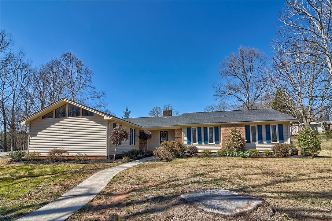 106 Bent Tree Street
