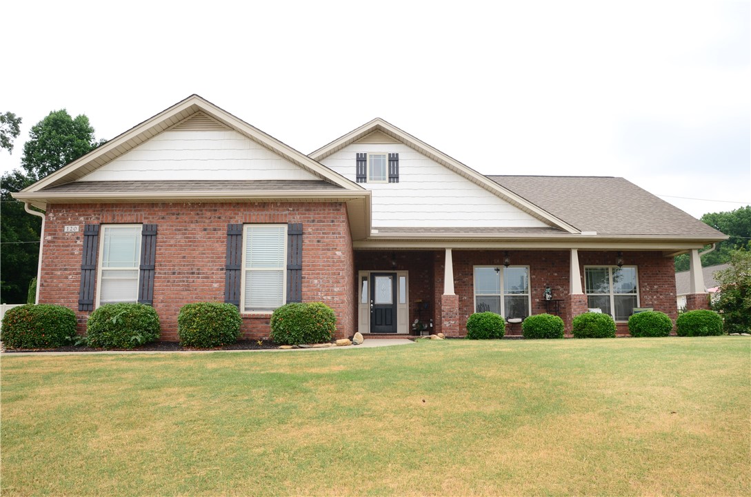 120 Baybrooke Lane