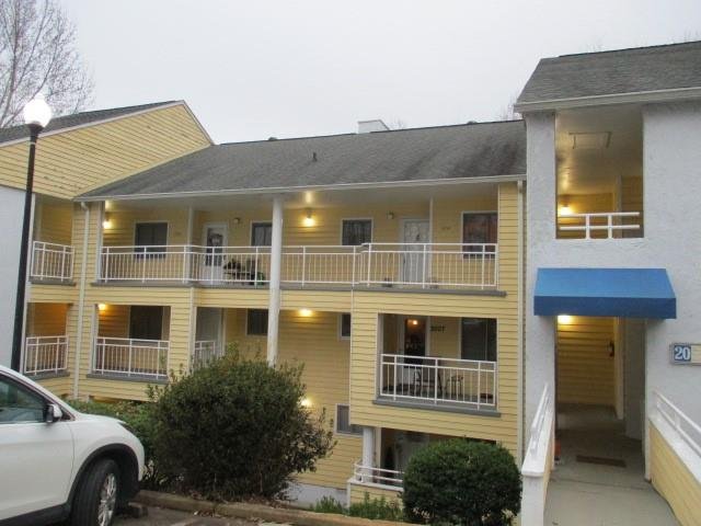 2011 Northlake Drive