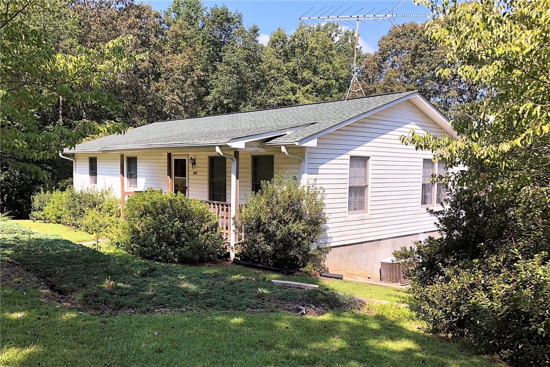 220 Tabor Ramp Road