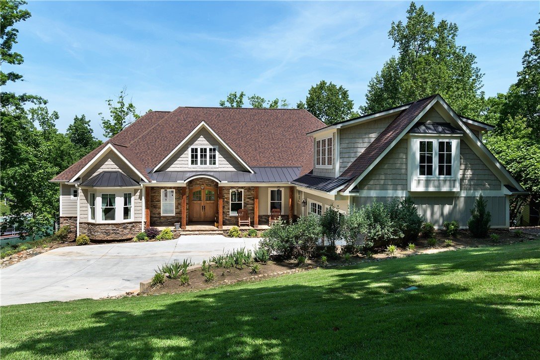 211 N Beacon Shores Drive