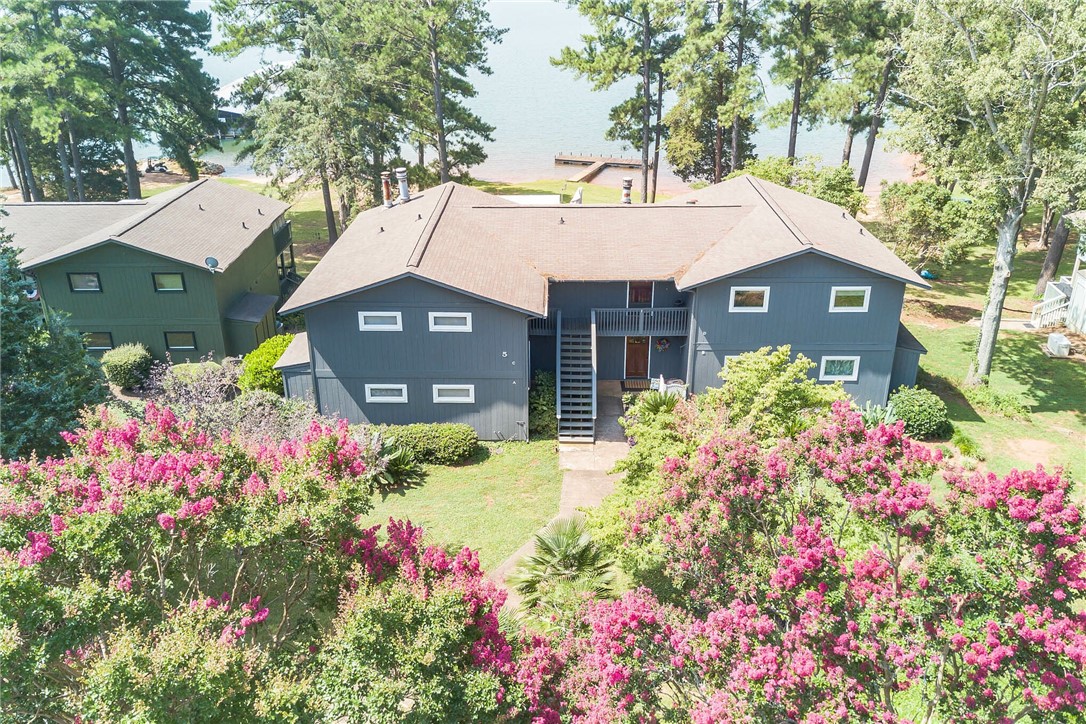 5 Hartwell Villas A
