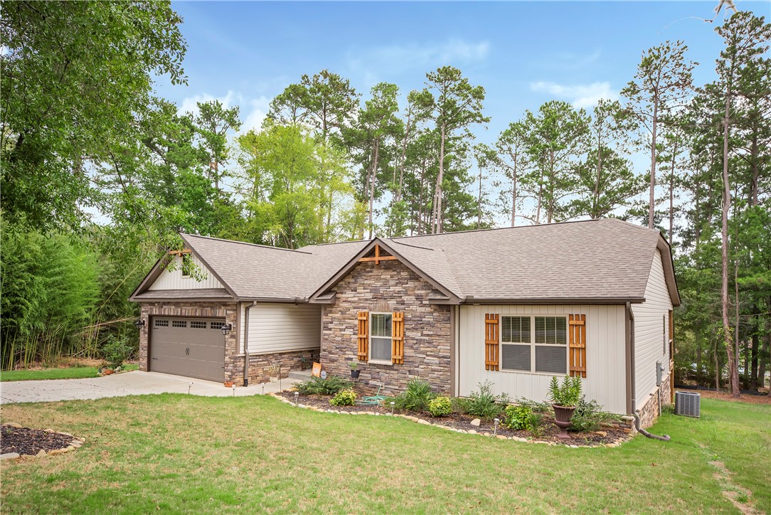 108 Geneva Circle