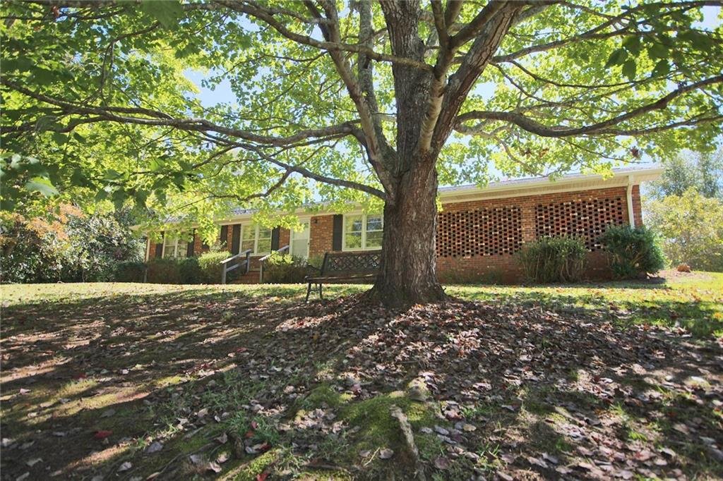 105 King James Road
