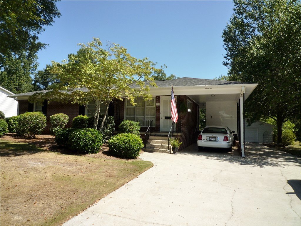 531 Forest Lane
