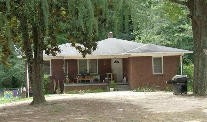 506 Forest Lane