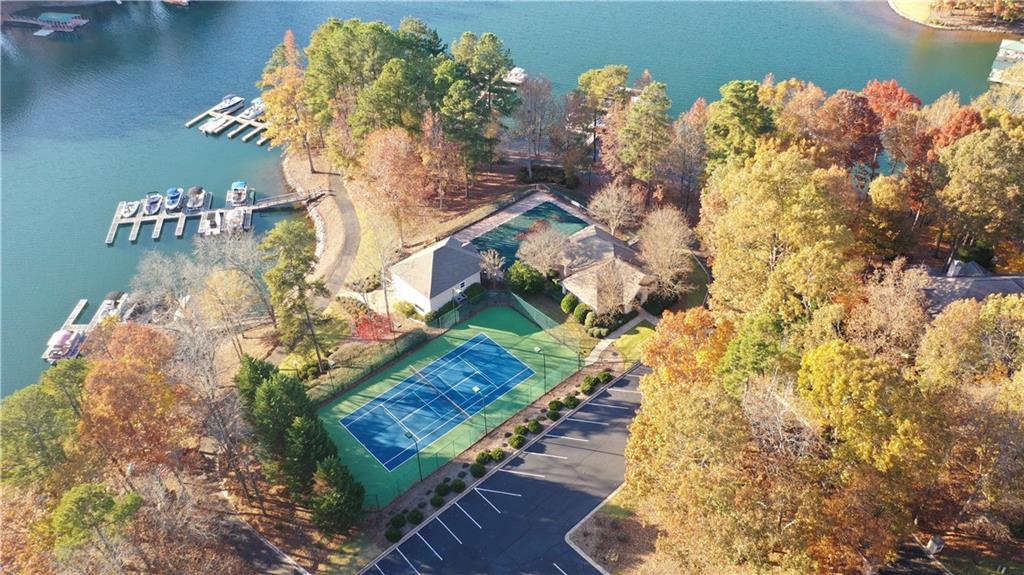 00 S Summit Drive