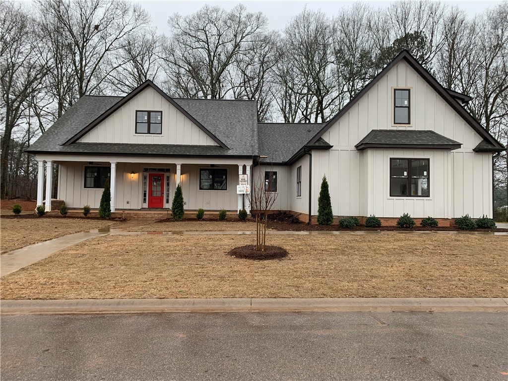 121 Fairoaks Drive