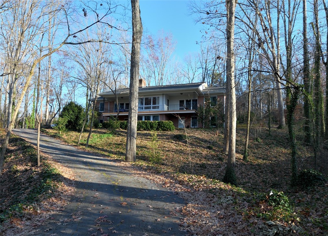 201 Tamassee Drive