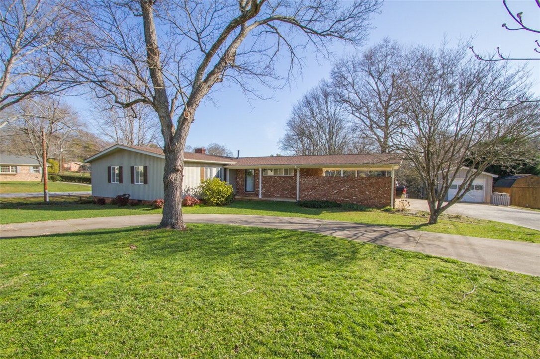 808 Concord Avenue
