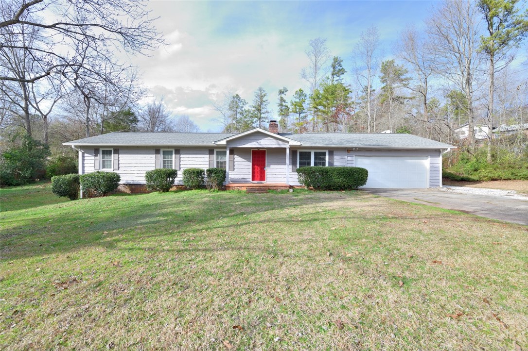 1633 Cherokee Drive
