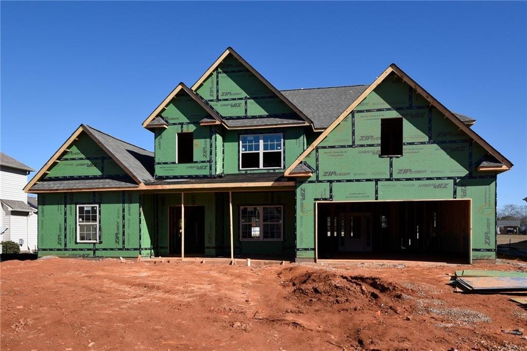 206 Graceview West