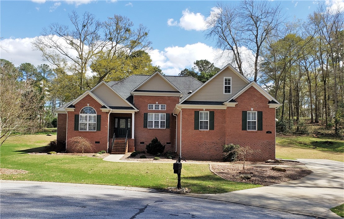 115 Linkside Drive