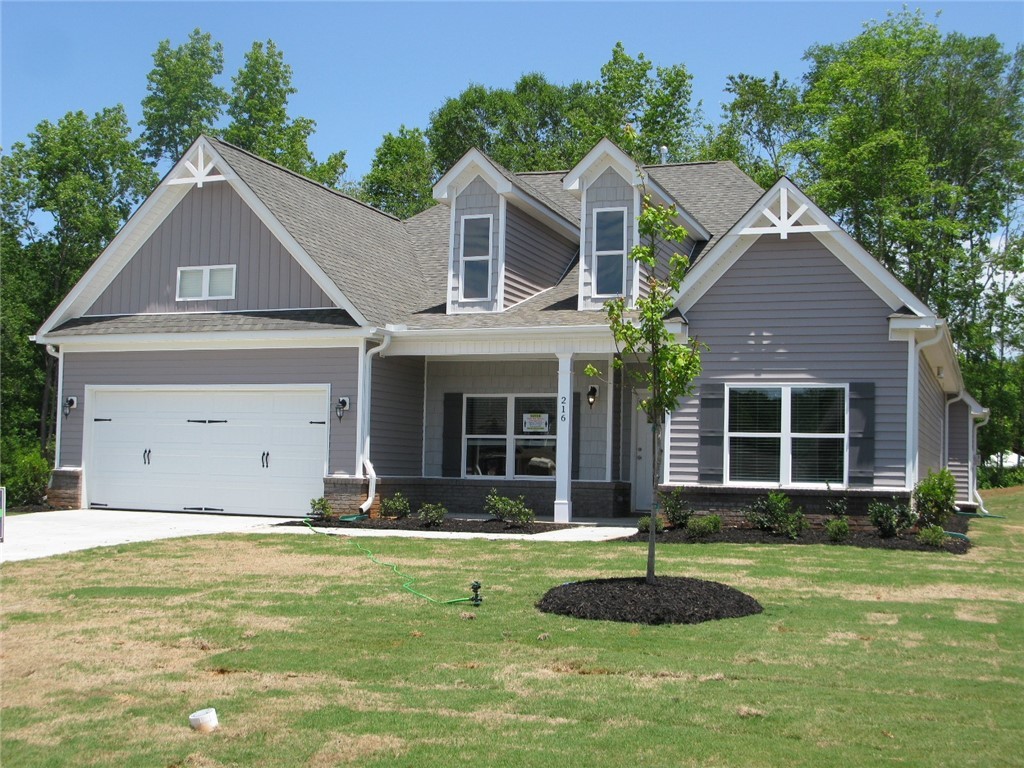 216 Graceview West