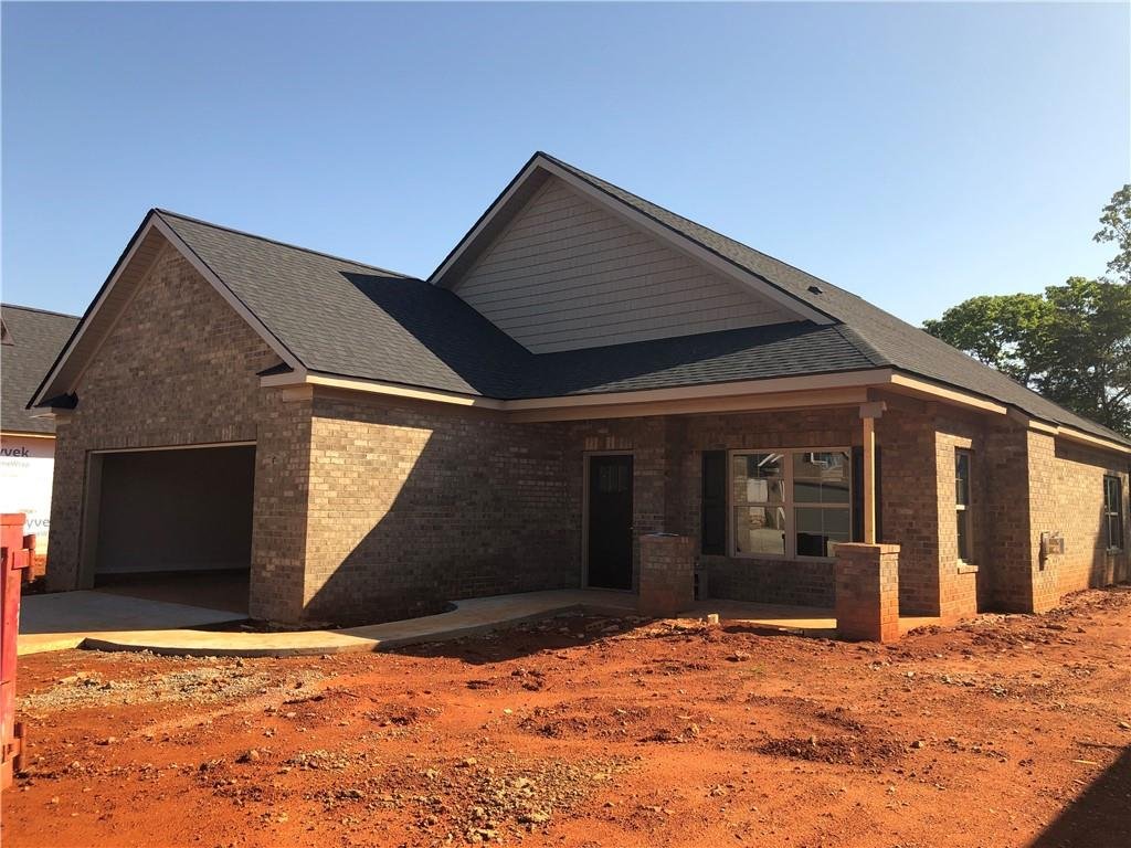 114 Pleasant Hill Drive
