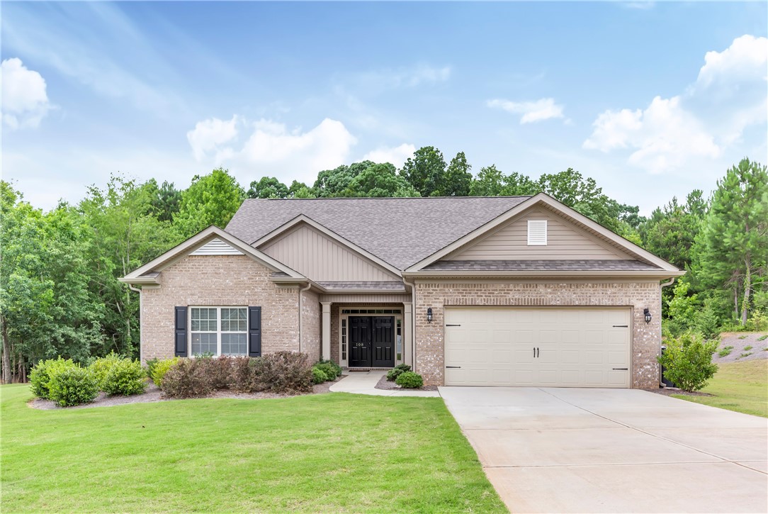 108 Carnoustie Circle