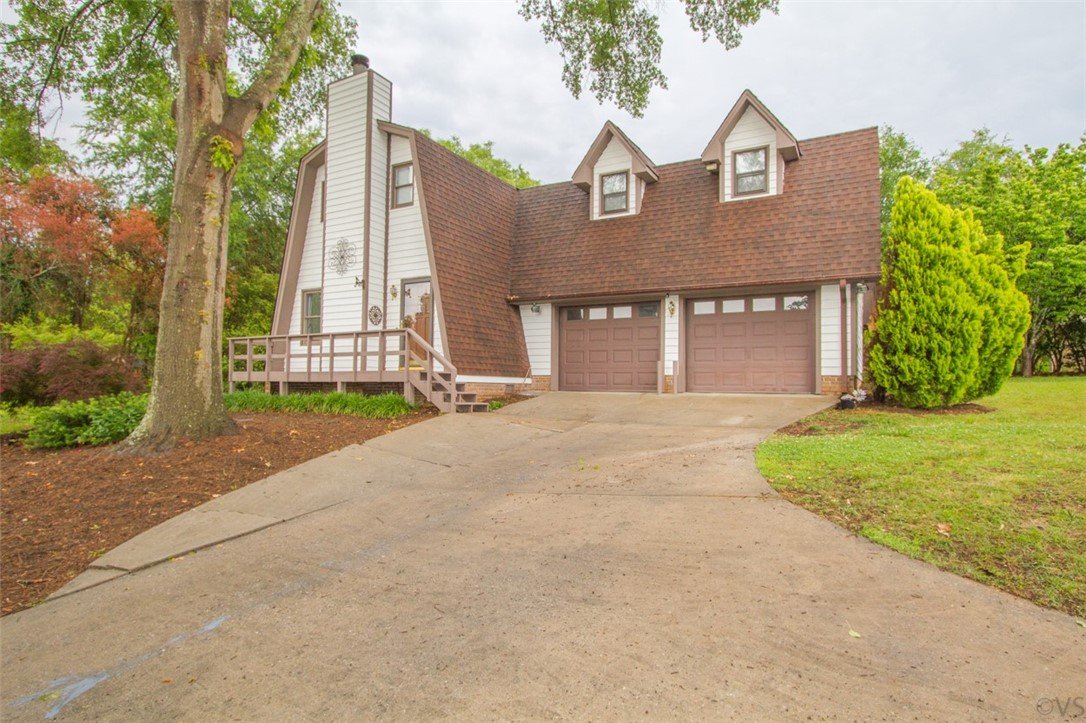4704 Great Oaks Drive