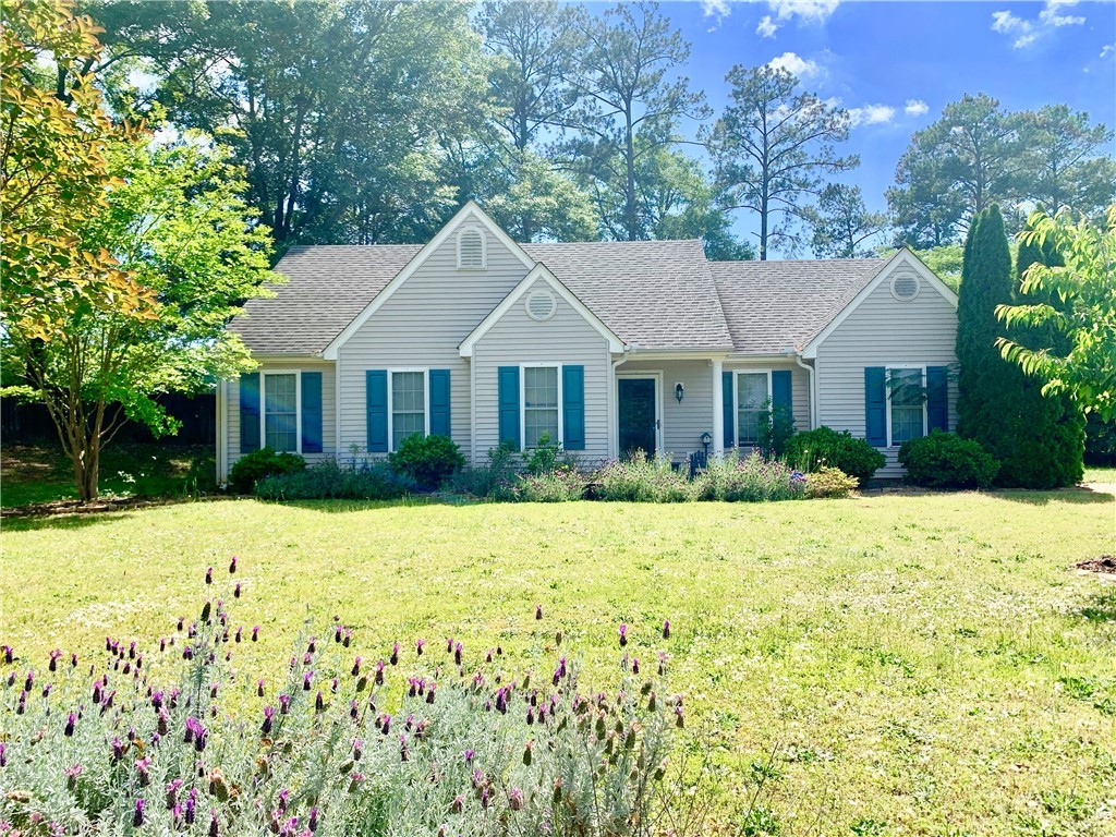 912 Pine Top Circle