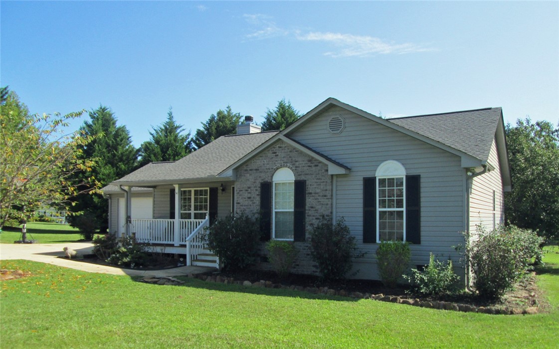 43 Graham Way