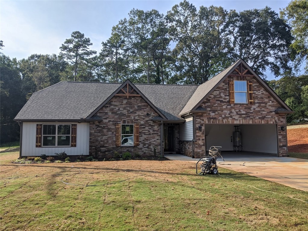 503 Little John Trail
