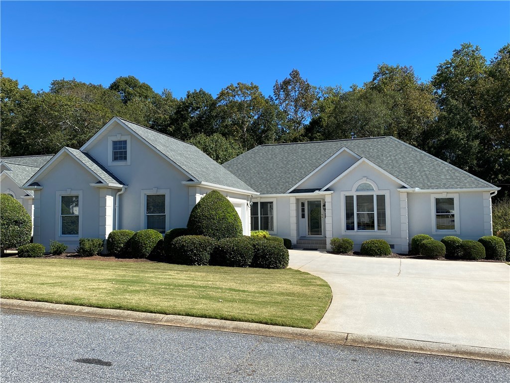 118 Bradley Park