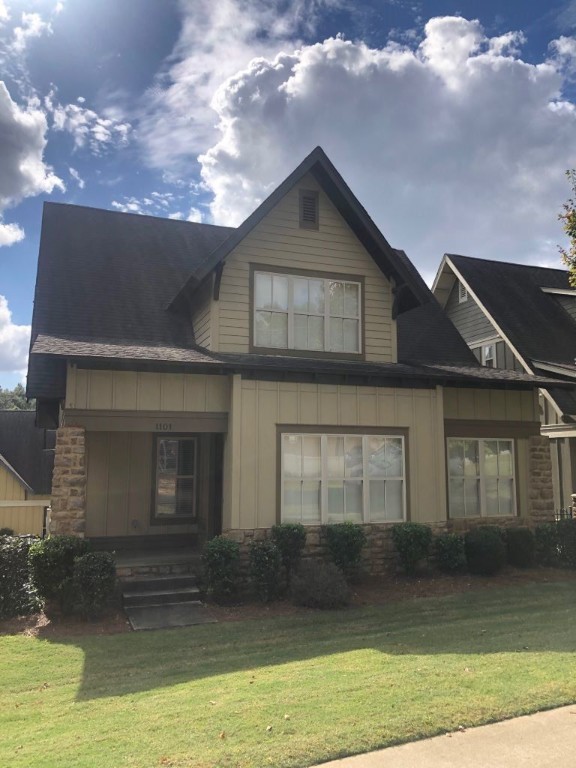 101 West Lane 1101