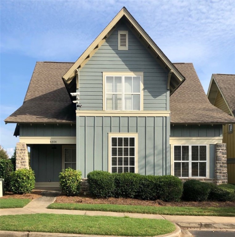 101 West Lane 1201