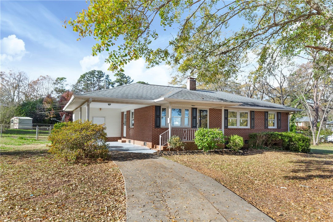 615 Ashwood Drive