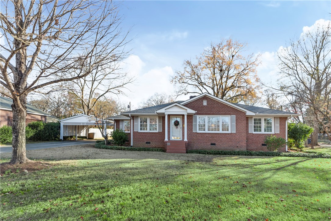 305 Jeb Stuart Avenue
