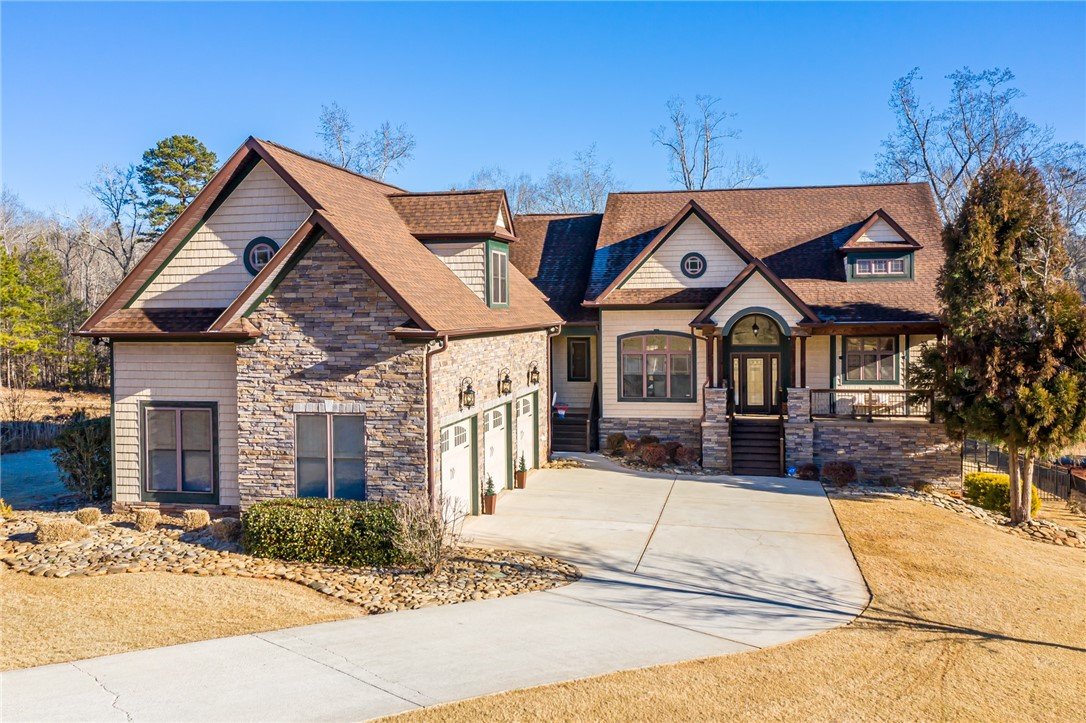118 Cliftons Landing Drive