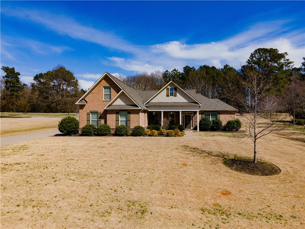 211 Vining Crossing