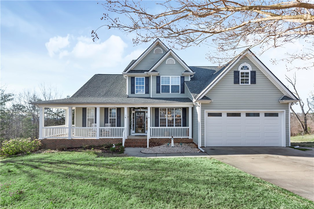 207 Long View Court