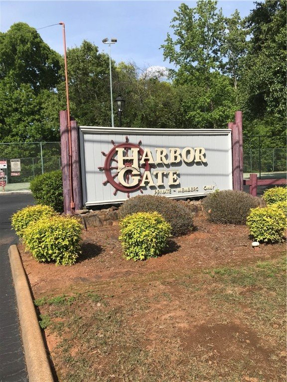29 Harbor Gate