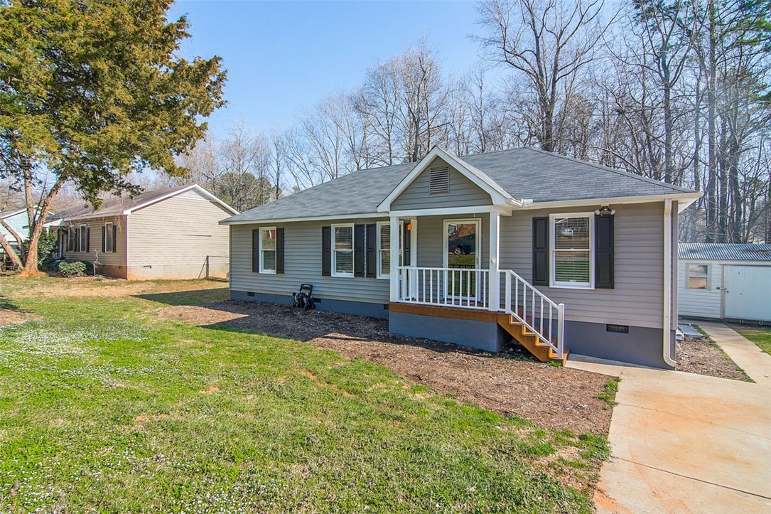 10 Cooperfield Avenue