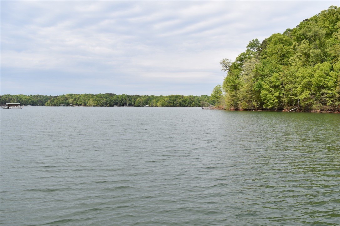 229 Inlet Pointe Drive