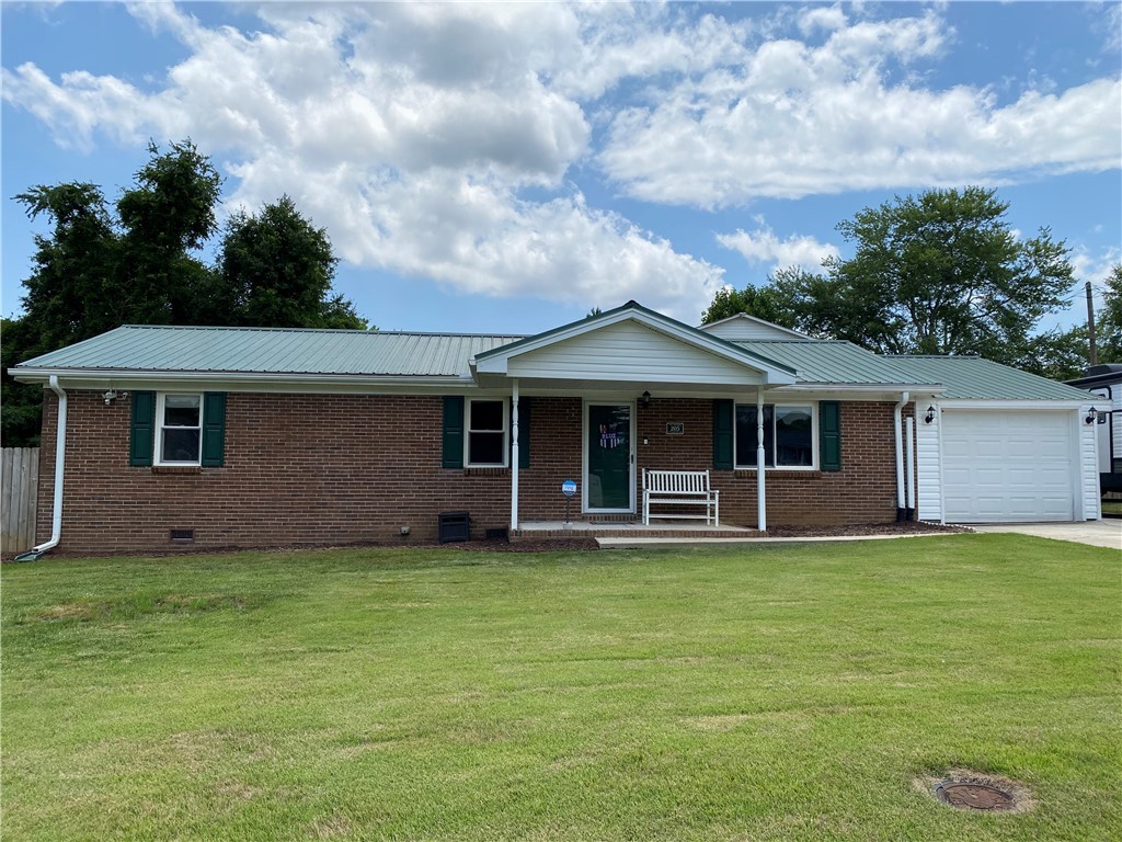 203 Vicksburg Drive
