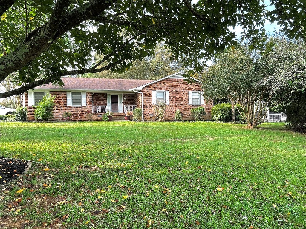 211 Greenland Road